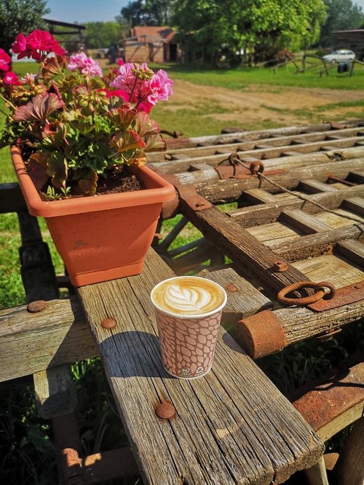 Kv szeretettel ksztve a legjobb barista keze ltal